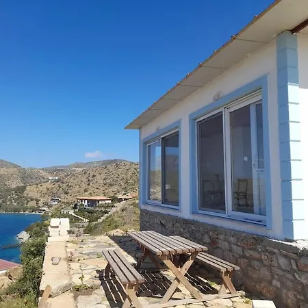 Denize Sifir Mustakil Ev Mazi 172 4 Apartment Bodrum